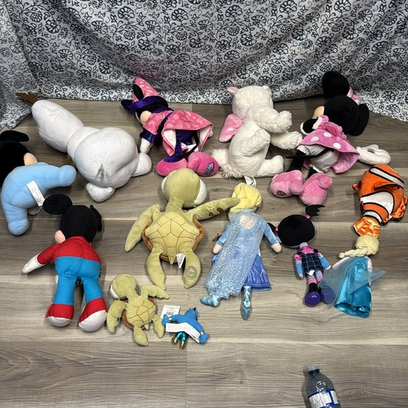 🏁Disney Character Plush Toy Set - Multi-Color - Picture 7 of 9